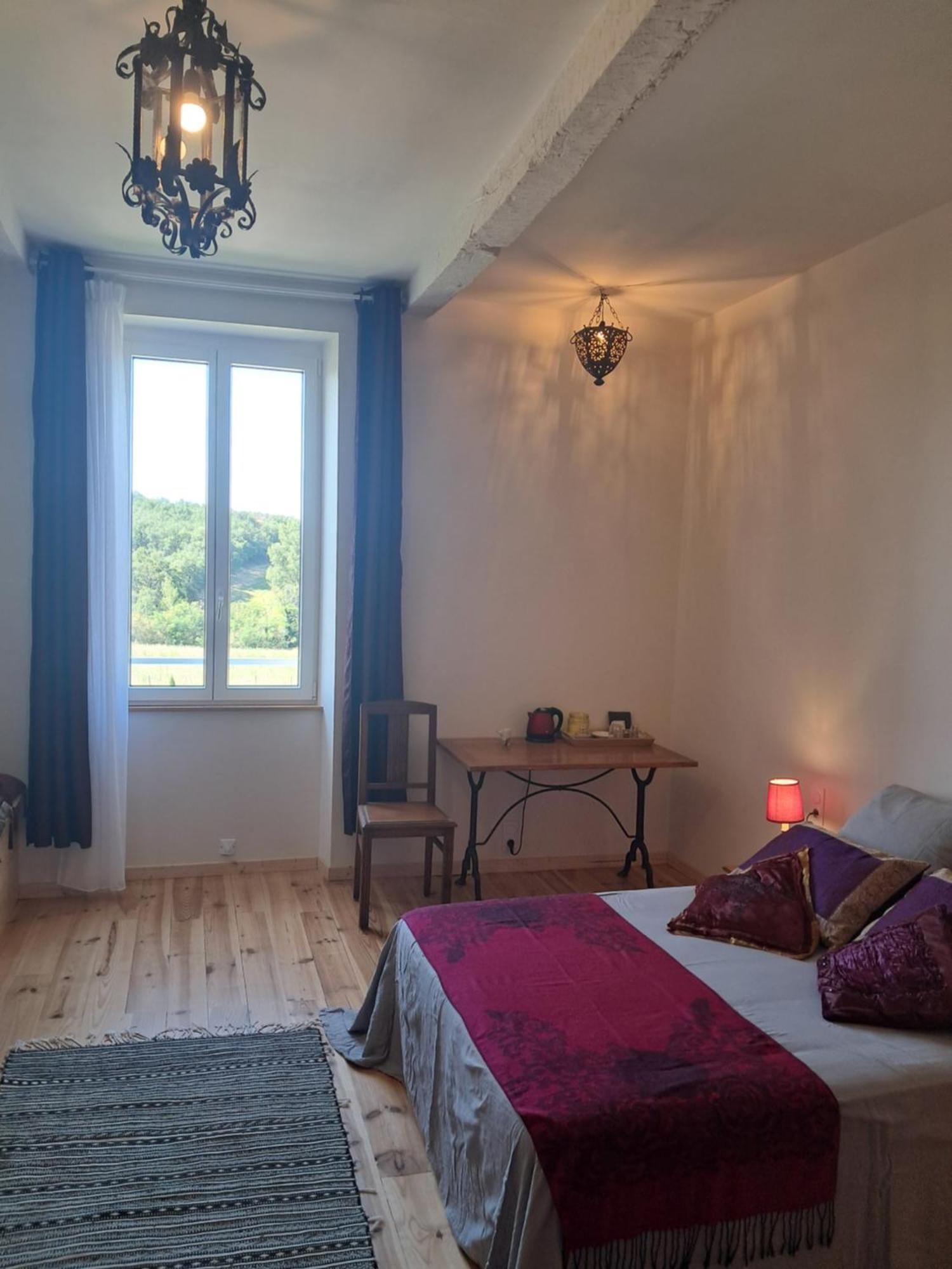 Aux Roses De Cedres Chambre Savane Salvagnac Eksteriør billede
